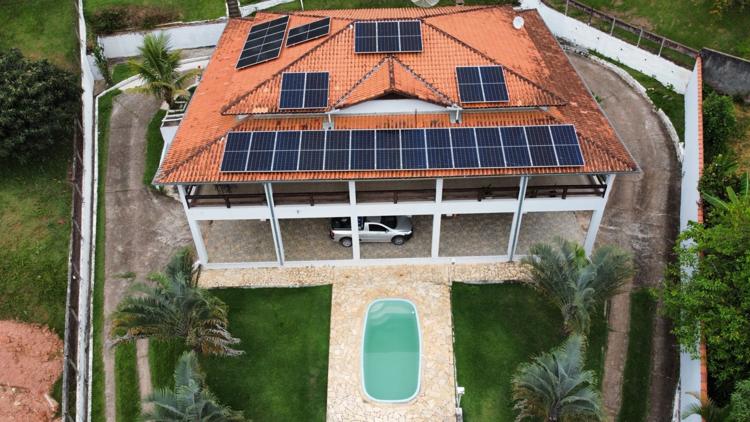 Sistema fotovoltaico residencial instalado pela Conecct Solar